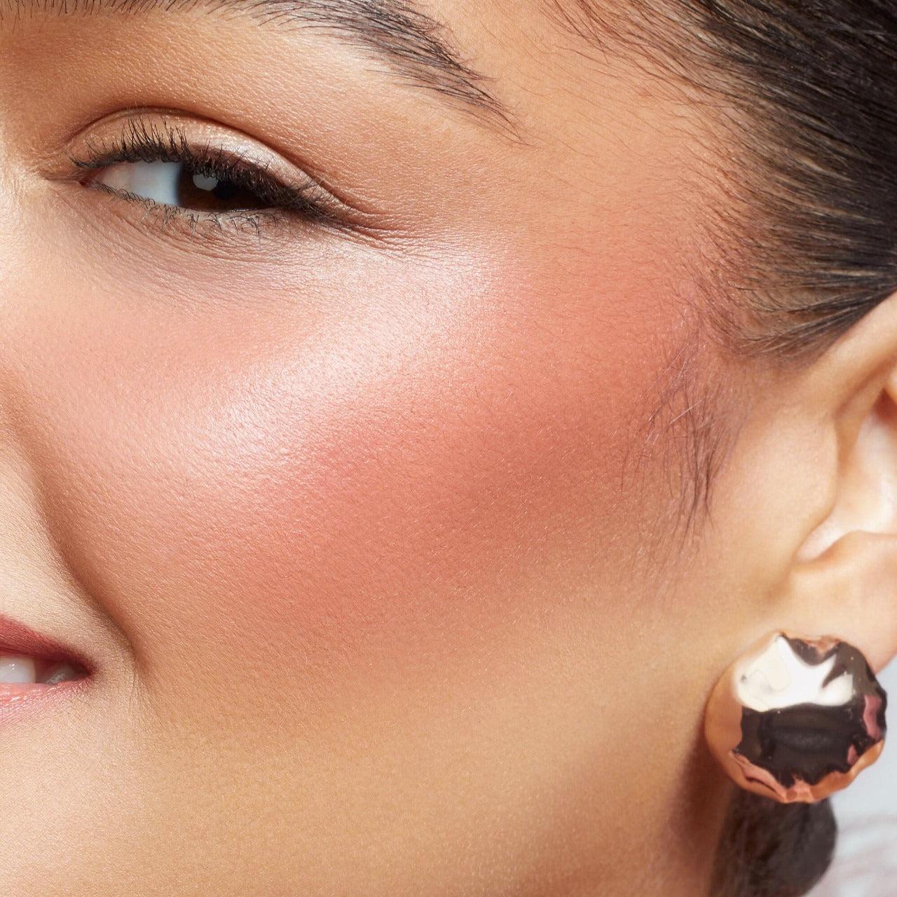 *Preorder* Major Headlines Double-Take Crème & Powder Blush