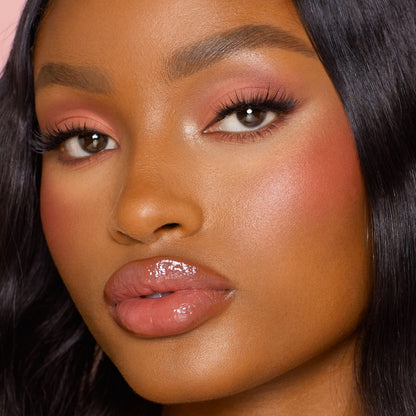 Matte Beauty Blush Wand - Charlotte Tilbury